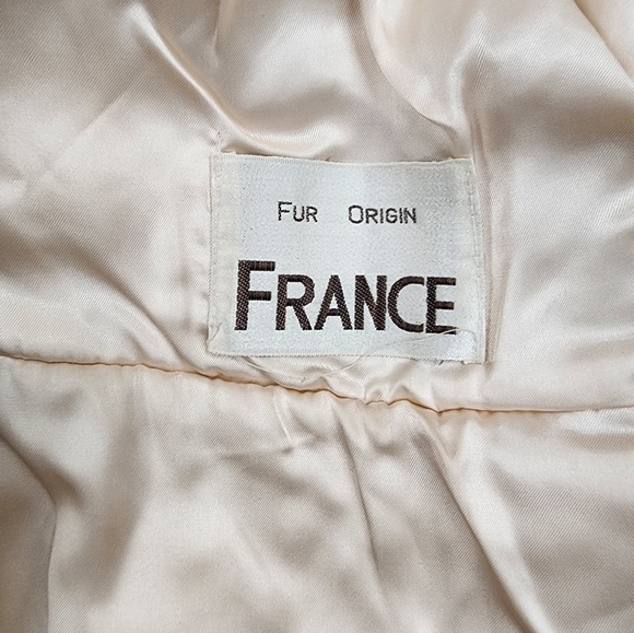 French Rabbit Fur Jackiet. - Picture 4 of 7